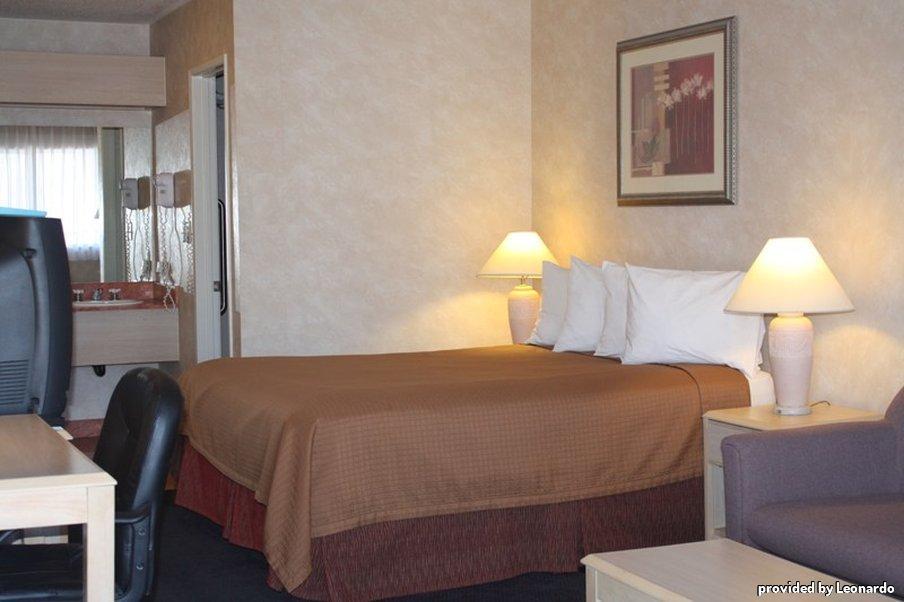 Days Inn By Wyndham Bullhead City Chambre photo